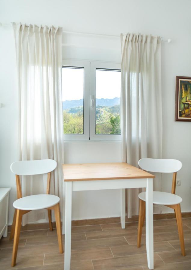 Plamenatz Studio Apartments Virpazar Luaran gambar